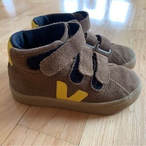 Veja Sneakers